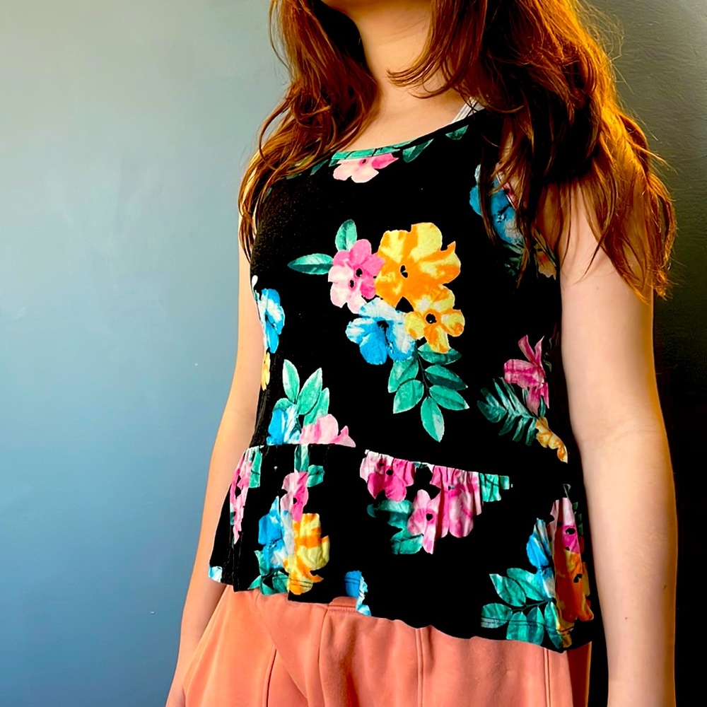 Flowery tank top for kids